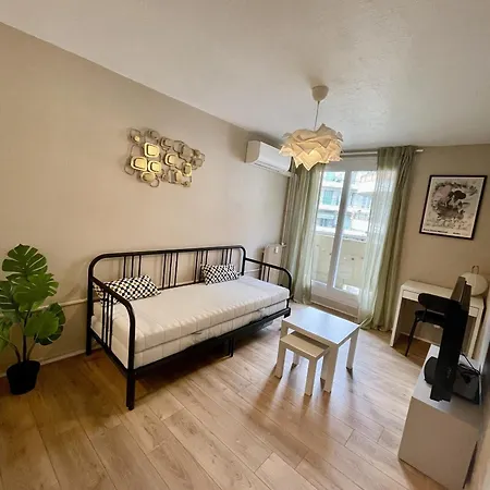 Apartment Joli Nicois Proche *
