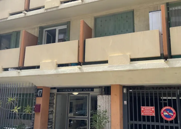 Appartement Joli Nicois Proche *